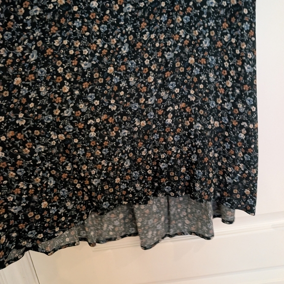 Reitmans Green Floral High Low Dress - Picture 5 of 7